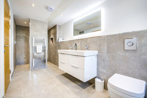 Photo 29- click for photo gallery